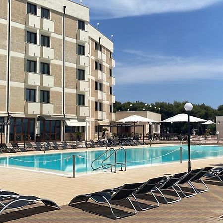 Apulia Hotel Taranto Ara Solis Lido Azzurro エクステリア 写真