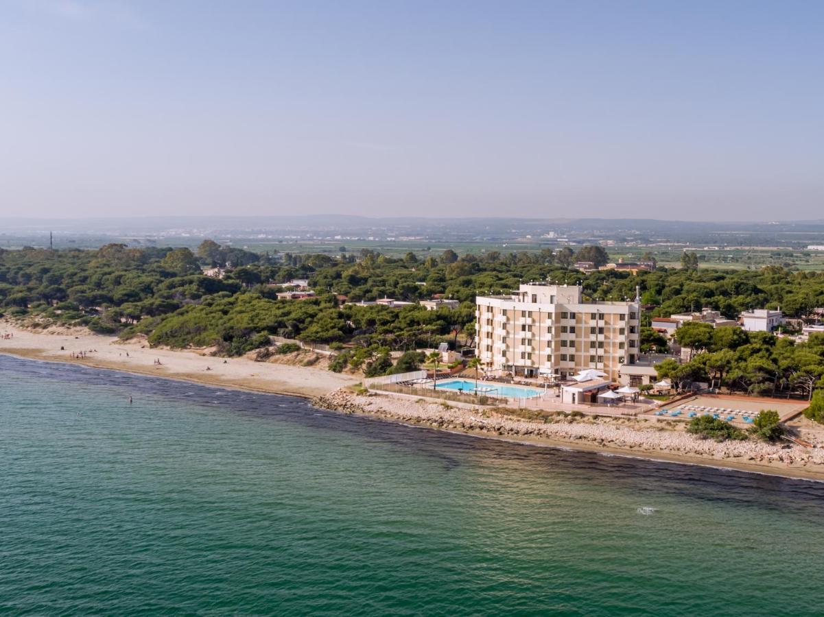 Apulia Hotel Taranto Ara Solis Lido Azzurro エクステリア 写真