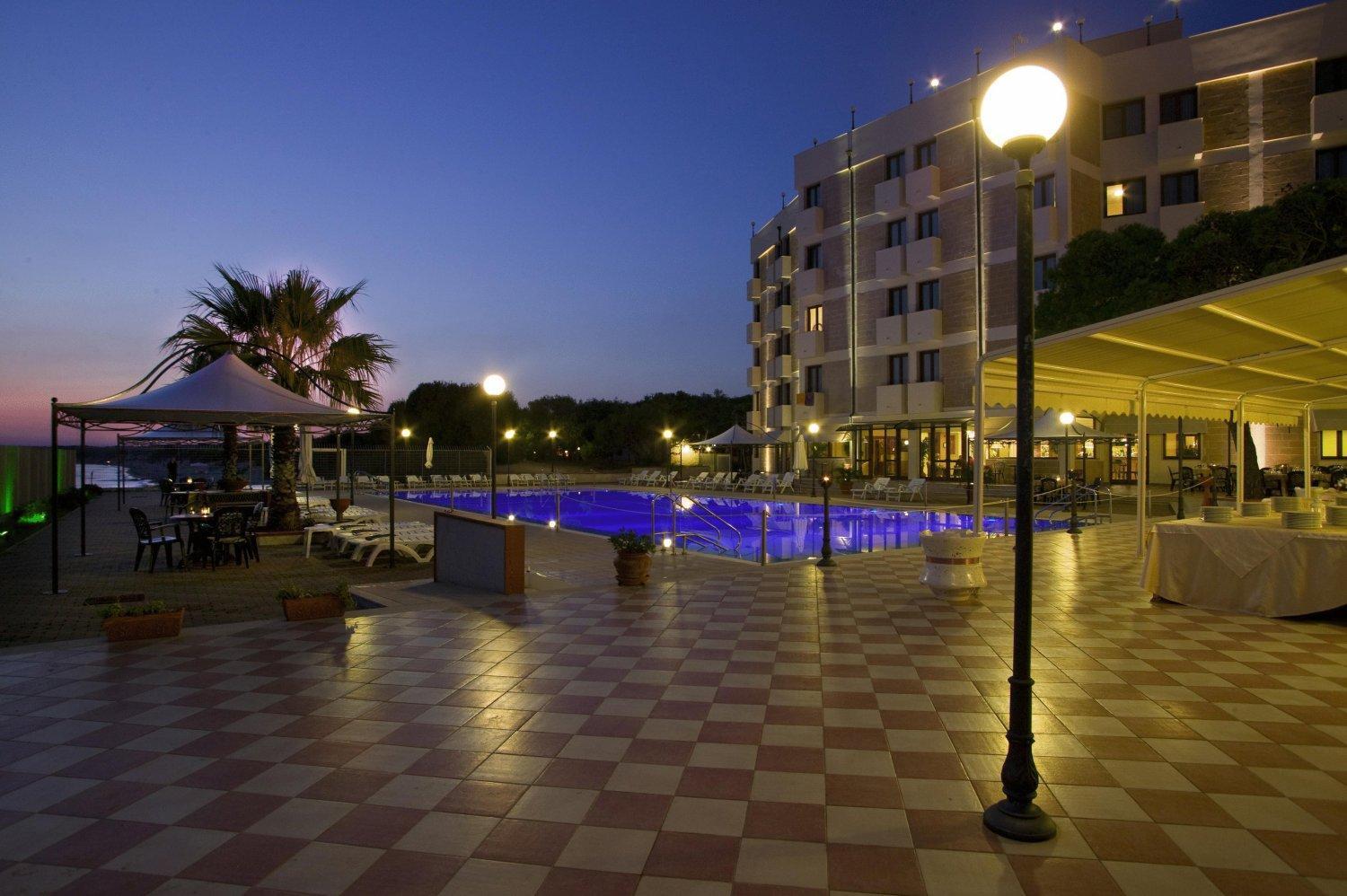 Apulia Hotel Taranto Ara Solis Lido Azzurro エクステリア 写真